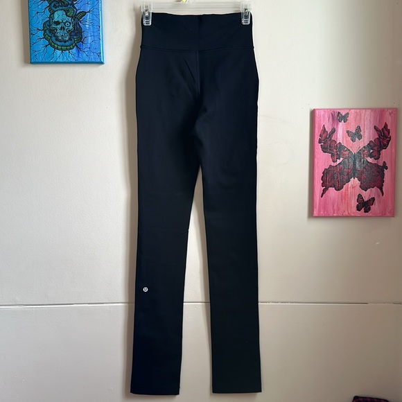 Lululemon Foldable waist band leggings - Picture 4 of 7